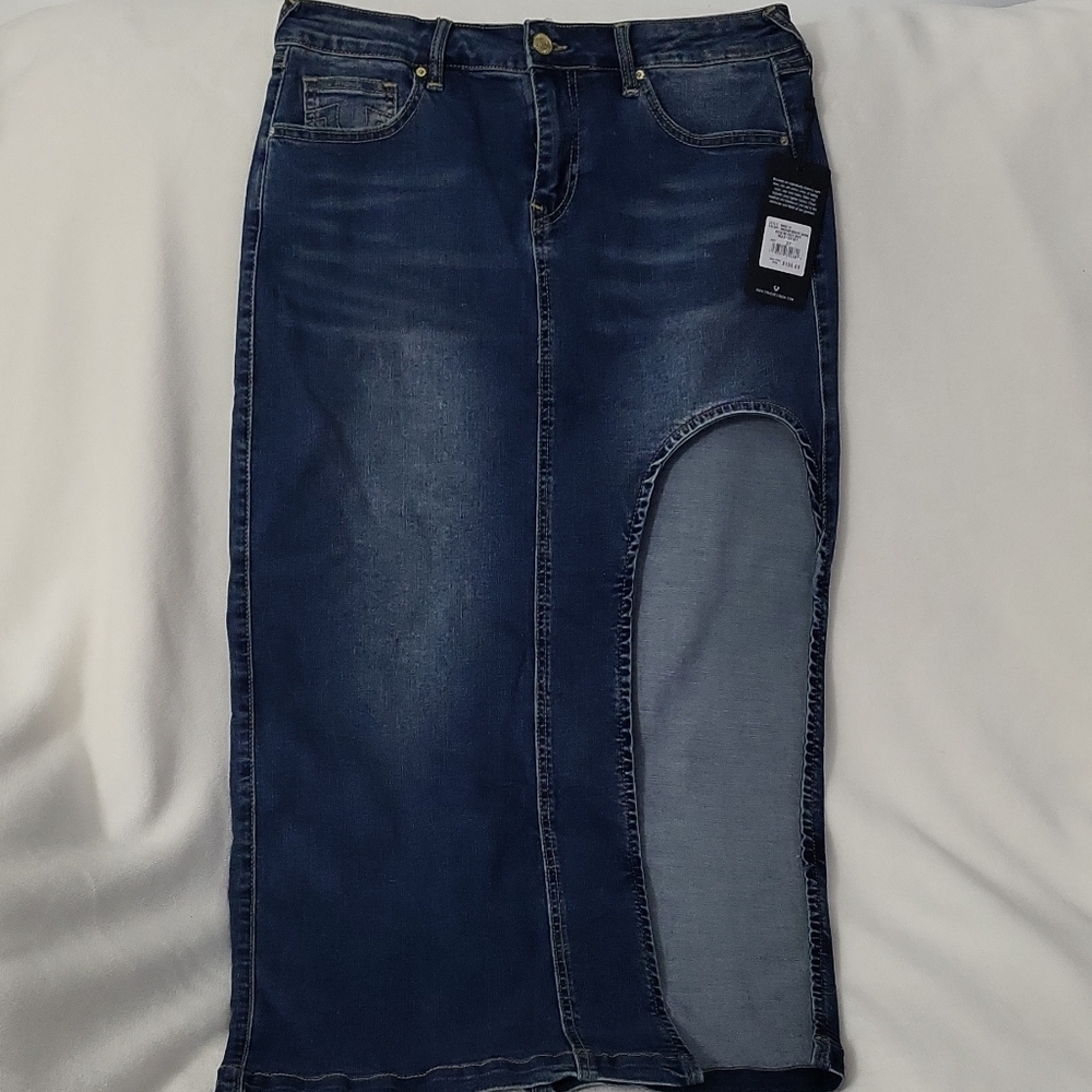 True Religion Denim Maxi Skirt Medium Muggy Wash Cut Out Distressed Size 27